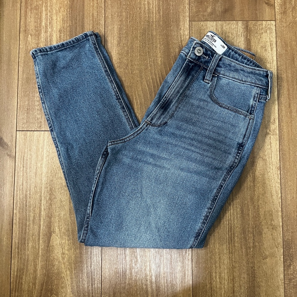 Hollister Vintage Stretch Curvy Mom Jeans